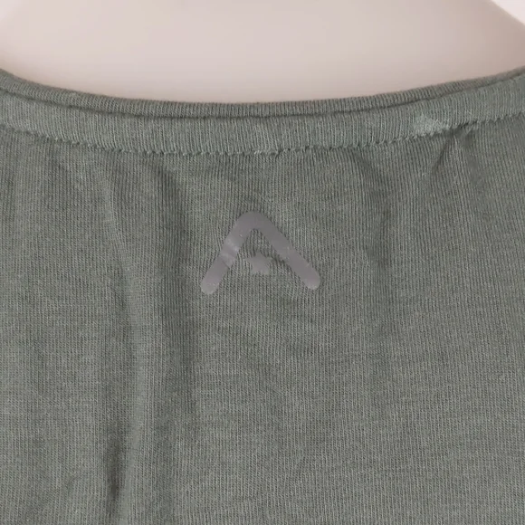 Rockwear Women's Top Size 8 Green Sleeveless Racerback Tie Waist Activewear - Picture 7 of 12